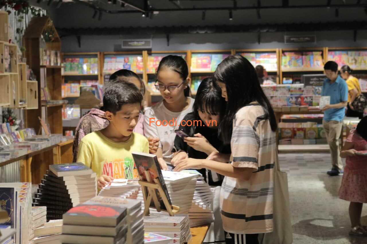 Top 20 Nhà sách gần đây nhất ở Sài Gòn TPHCM giá tốt đa dạng chủng loại